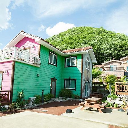 Utopia Pension คยองจู ภายนอก รูปภาพ